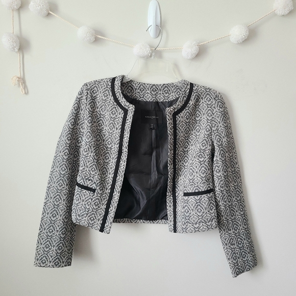 Banana Republic Black Print Flat Collar Blazer Size 00 Petite - Picture 2 of 9